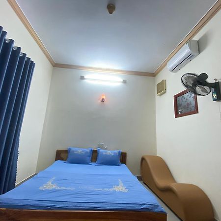 Khach San Ban Me Xanh Hotell Buôn Ma Thuột Exteriör bild