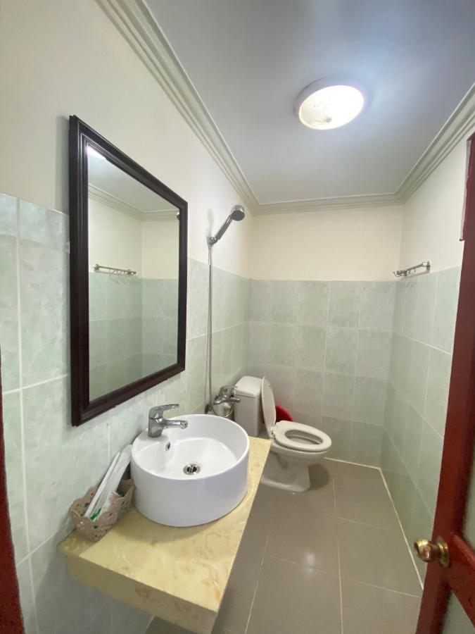 Khach San Ban Me Xanh Hotell Buôn Ma Thuột Exteriör bild