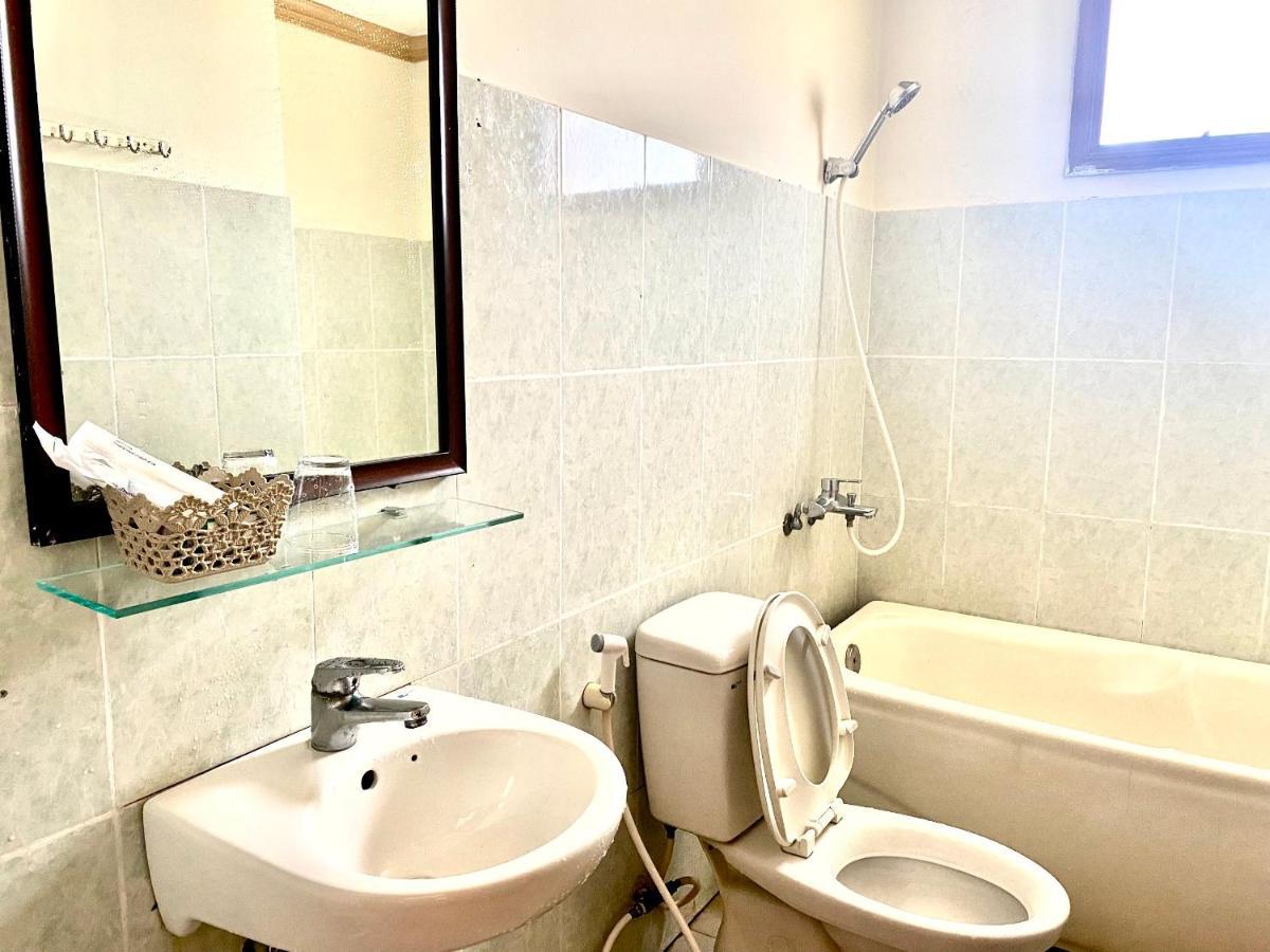Khach San Ban Me Xanh Hotell Buôn Ma Thuột Exteriör bild
